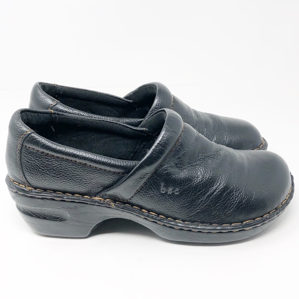 Born black slip on clogs - 9